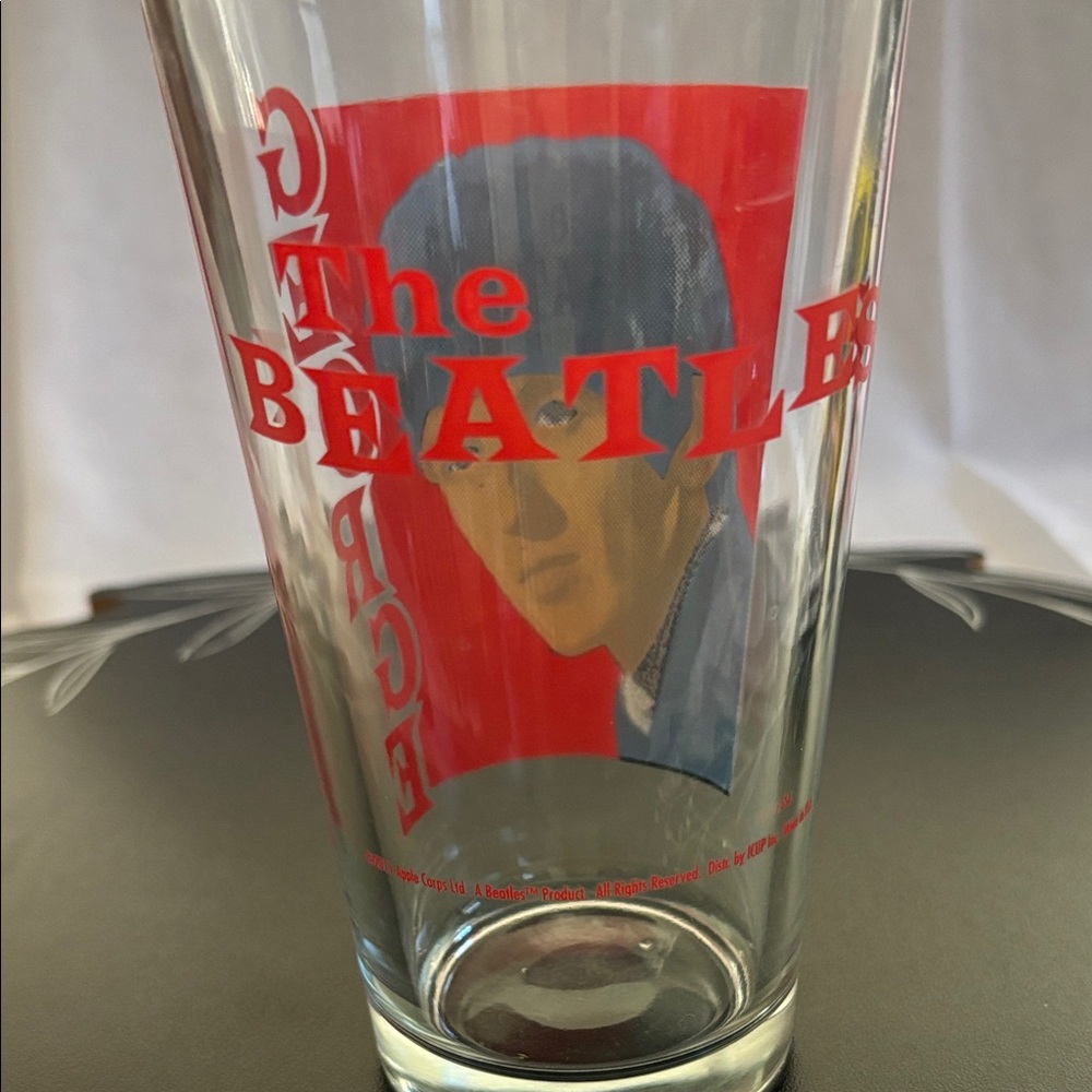 Colorful Beatles Glass Set - Picture 7 of 9